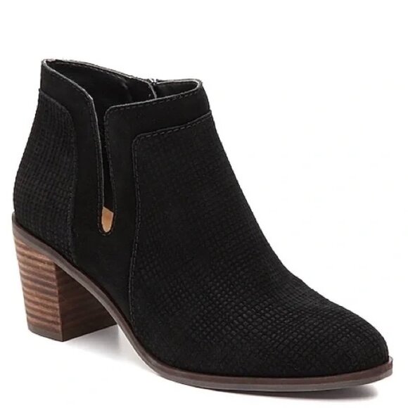 Lucky Brand size 9 Ponic Black Suede Ankle Boots Bootie - Picture 1 of 17